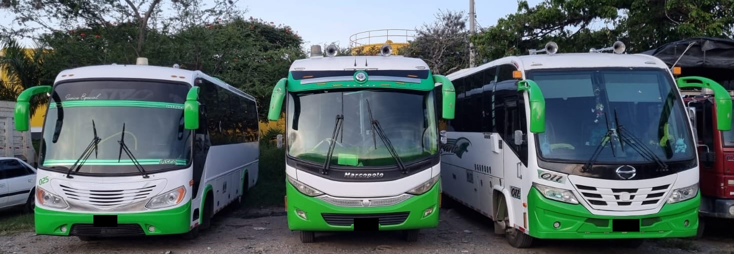 Tres buses disponibles para servicios de transporte de TRANSLEDT